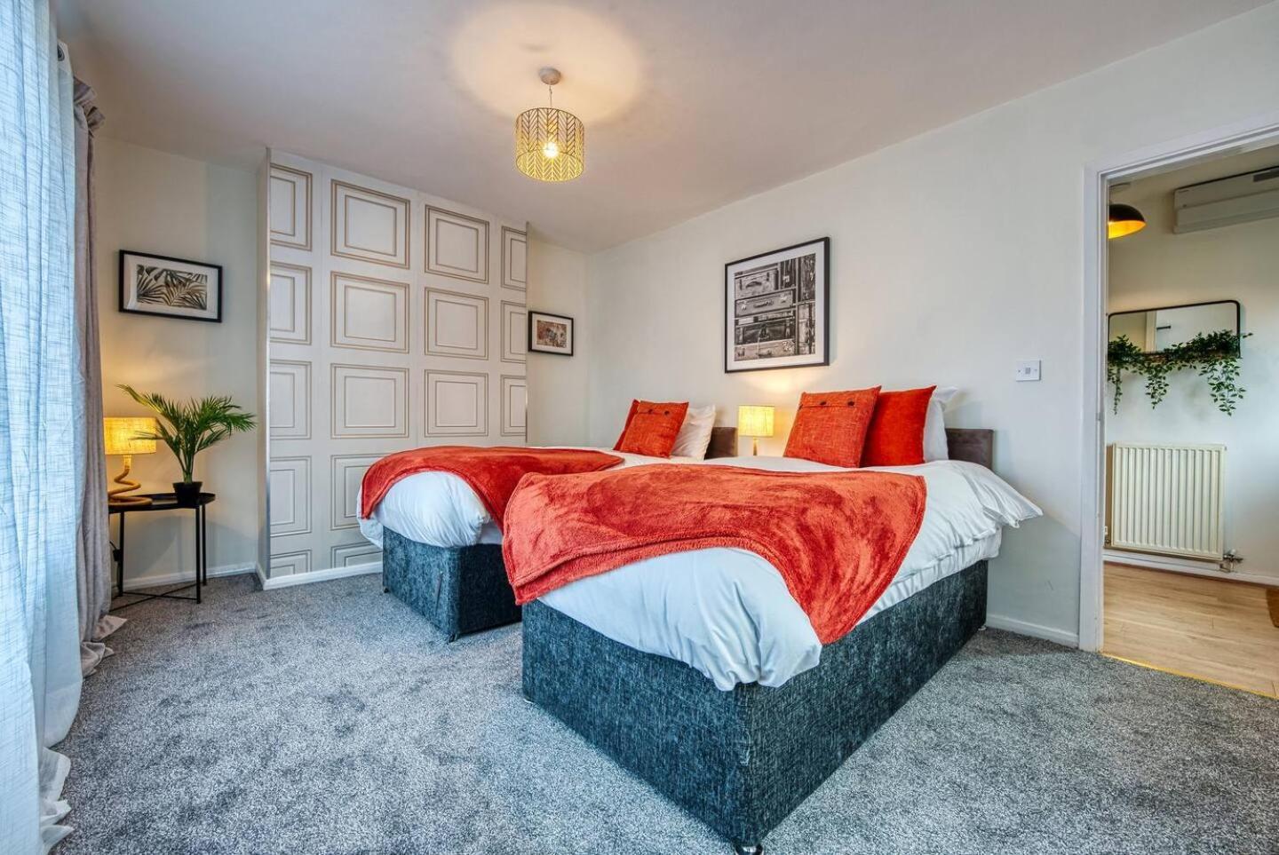 Dudley-5 Beds-Contractors-Parking-Long Stay! Екстериор снимка